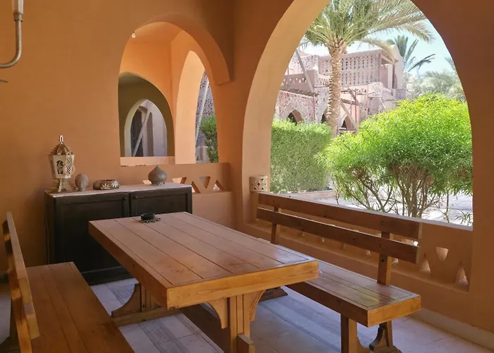 kafr elgouna * Hurghada