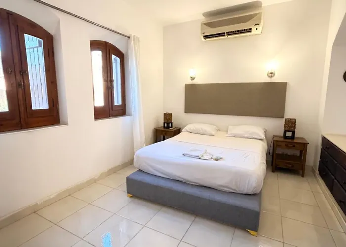 kafr elgouna *